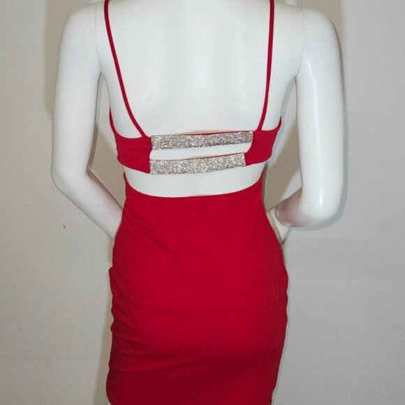 NWOT Red Windsor Mini Dress - Picture 3 of 3